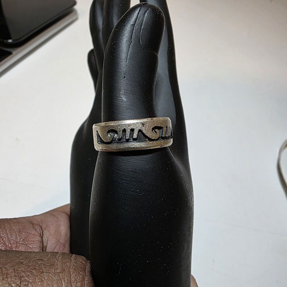 Sterling Silver 970 Southwestern Style Wave Deisgn Band Ring Size 11 8mm Wide